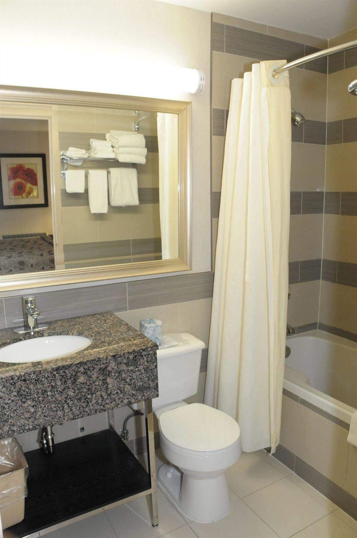 Admiral Inn Hamilton Ngoại thất bức ảnh